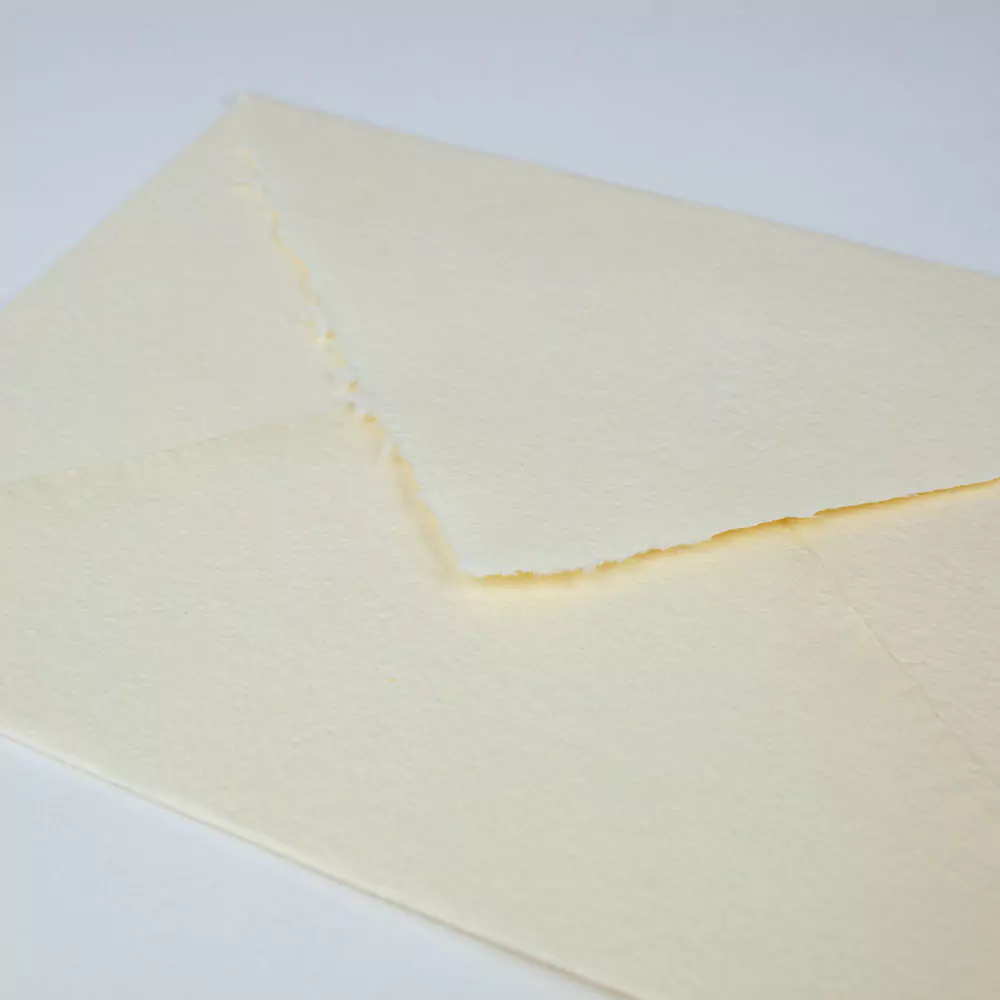 detalle-sobre-crema-arteano-64eddf8b27bcc